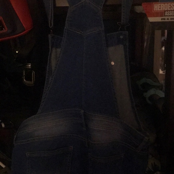 Misses denim overall semi new - Picture 4 of 4
